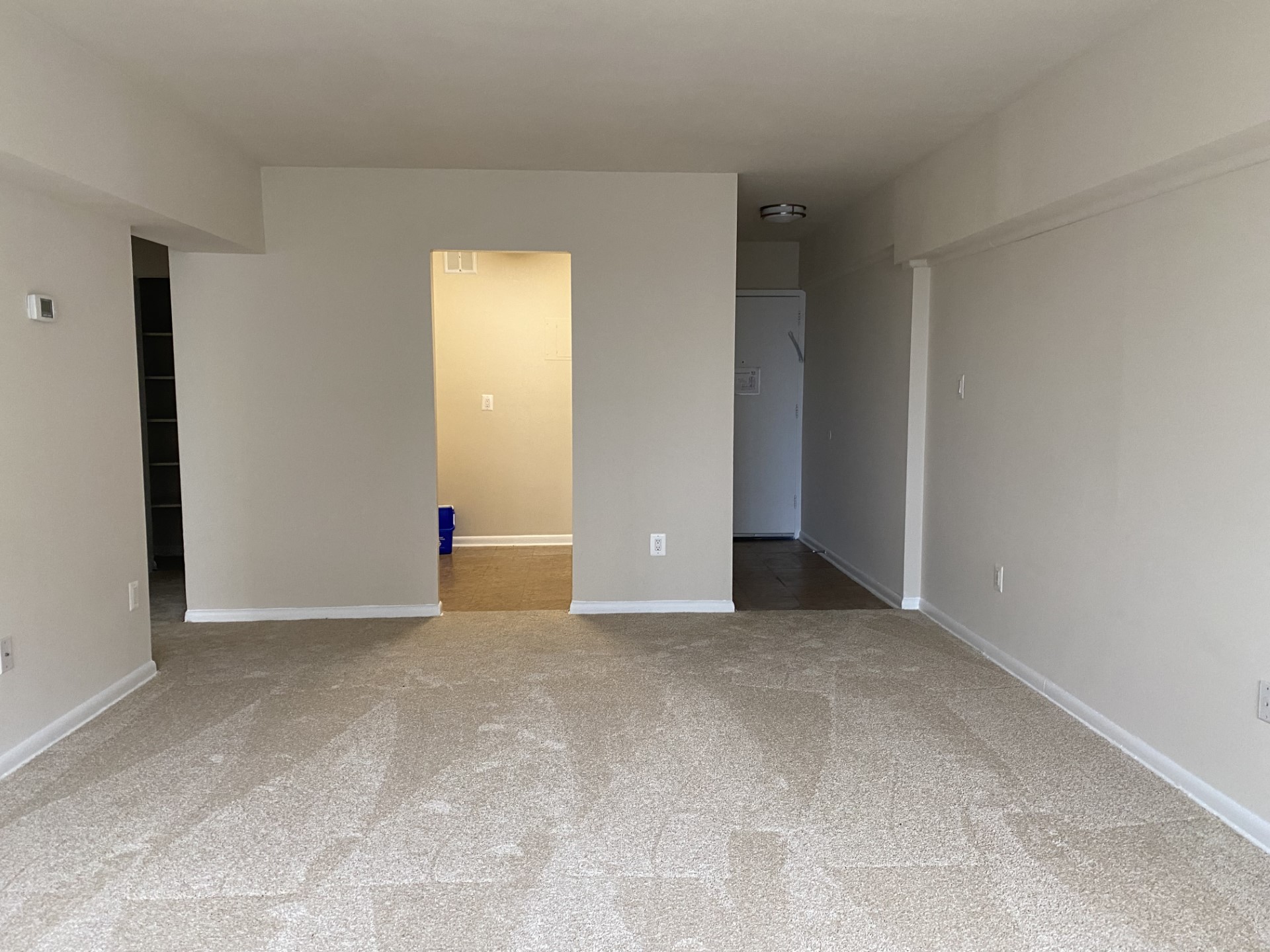 Silver Spring Towers Image 44