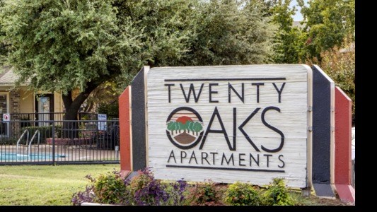 Twenty Oaks Apartments Image 1