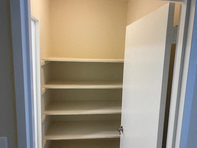 Silver Spring Towers Image 47