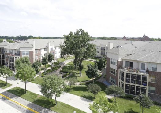 Oaks on Pleasant Image 1