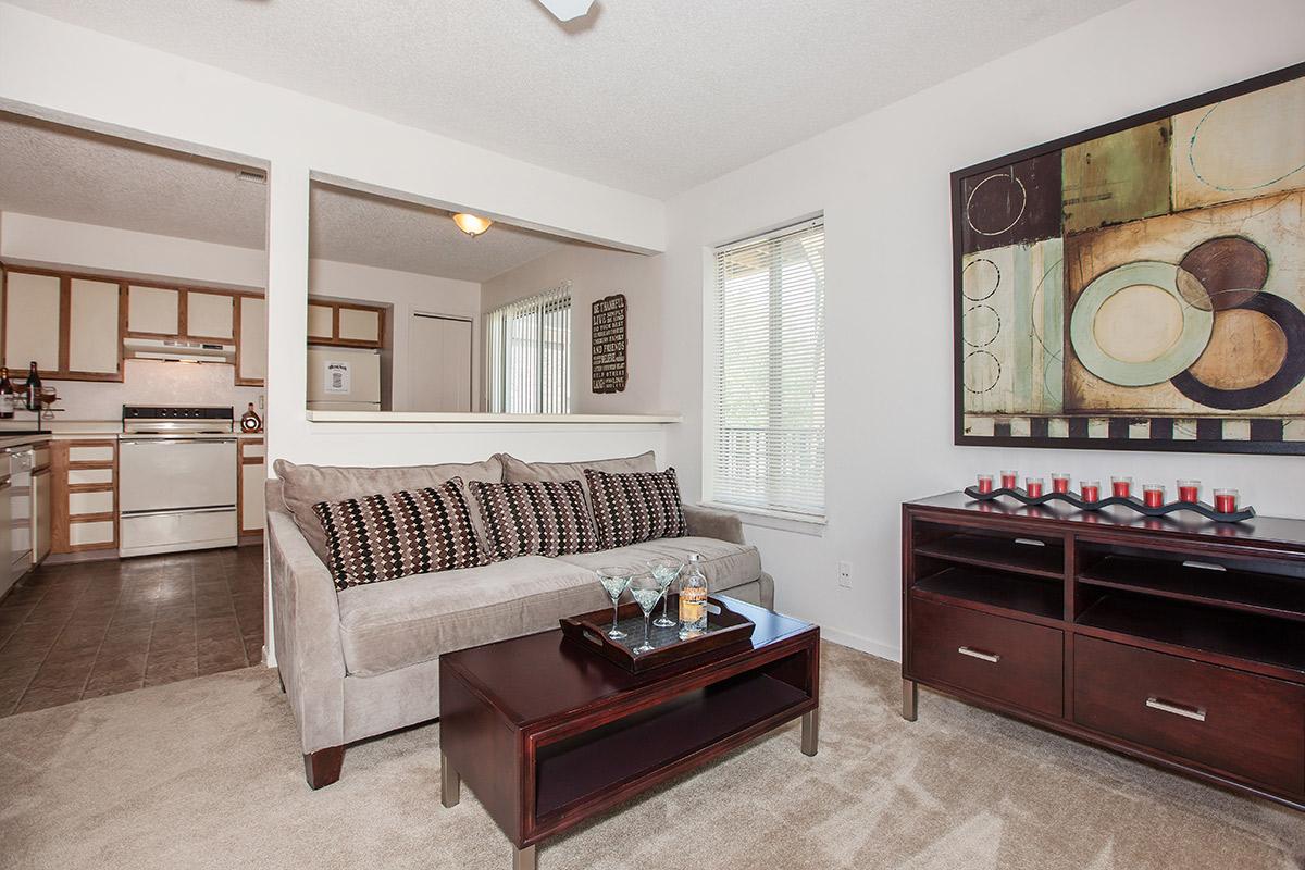 Deerfield Apartments Image 8