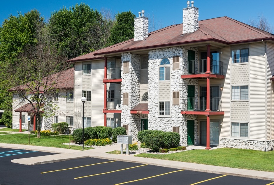 Stone Crest  Image 3