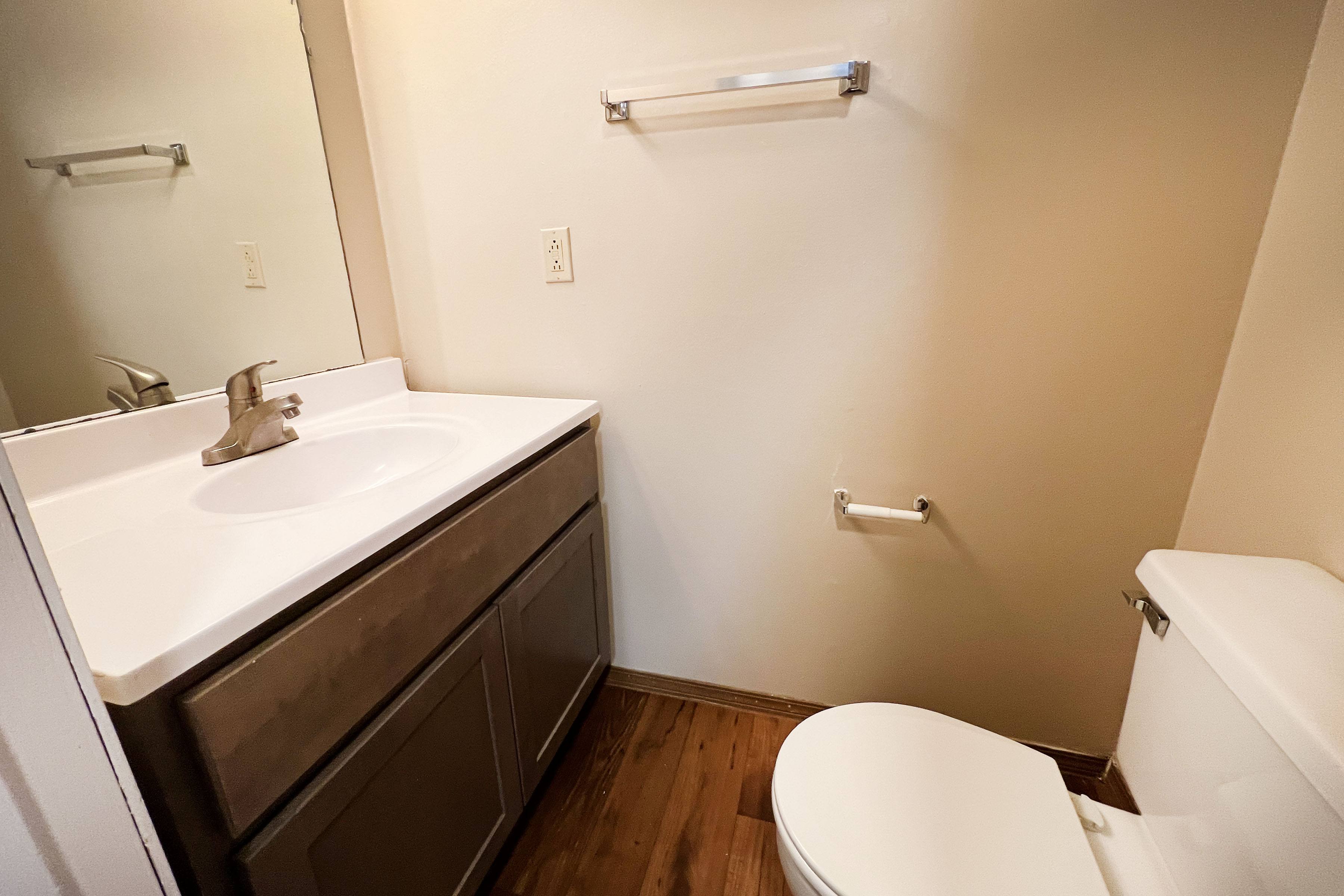 Woodhills Apartments Image 68