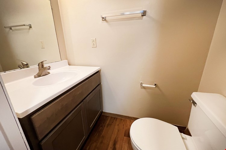 Woodhills Apartments Image 68