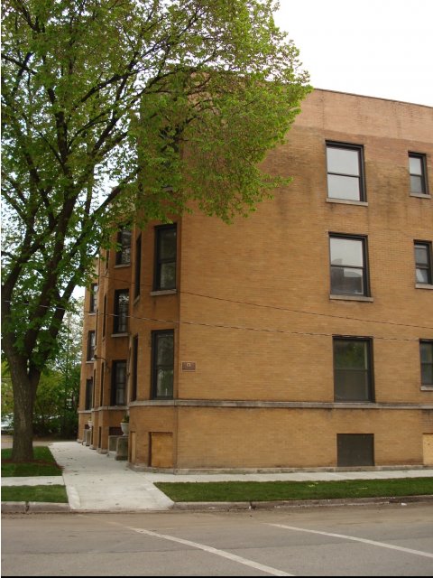 5400-5406 S Maryland Avenue Image 3