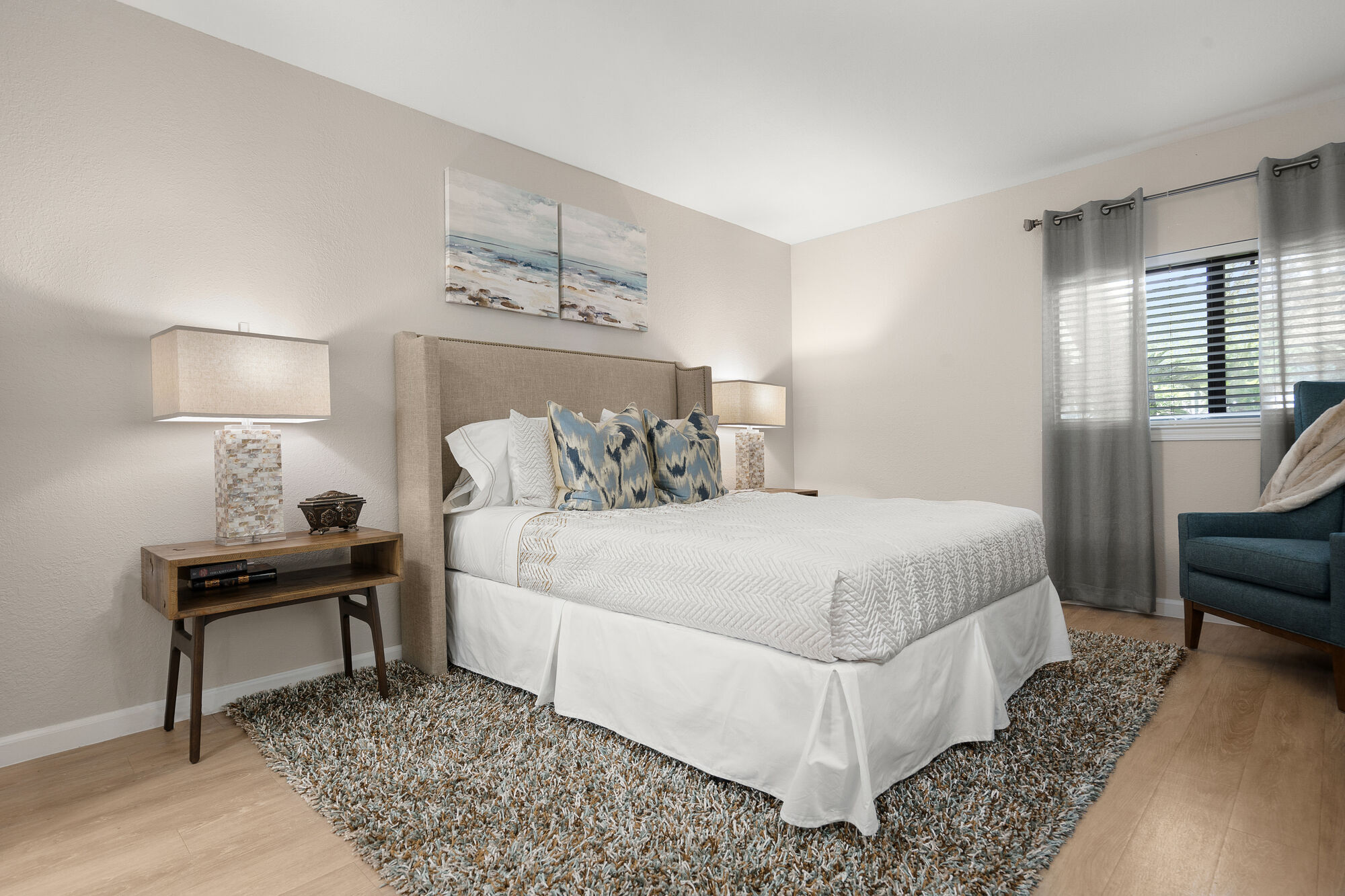 Emerald Palms Apartment Image 16