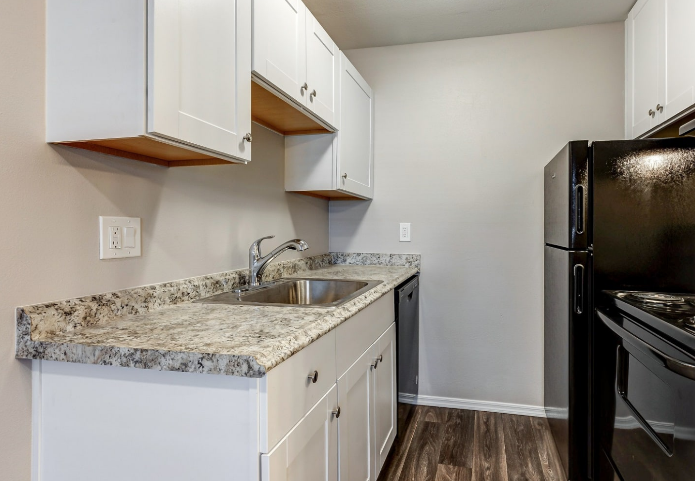 The Valencia Apartments Image 3