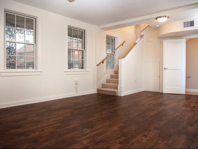 Open and Airy Layouts
