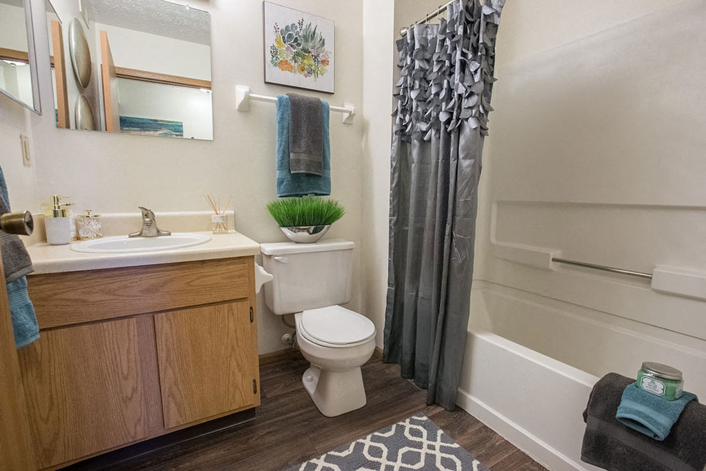 Sterling Park Apartments Image 17