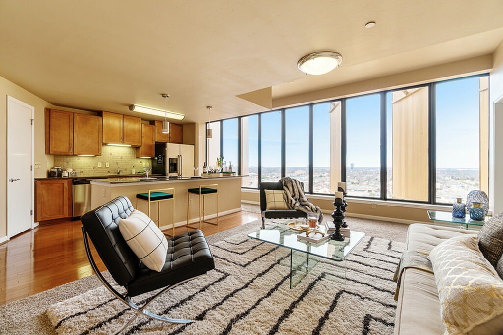 The Classen Luxury Apartments Image 19