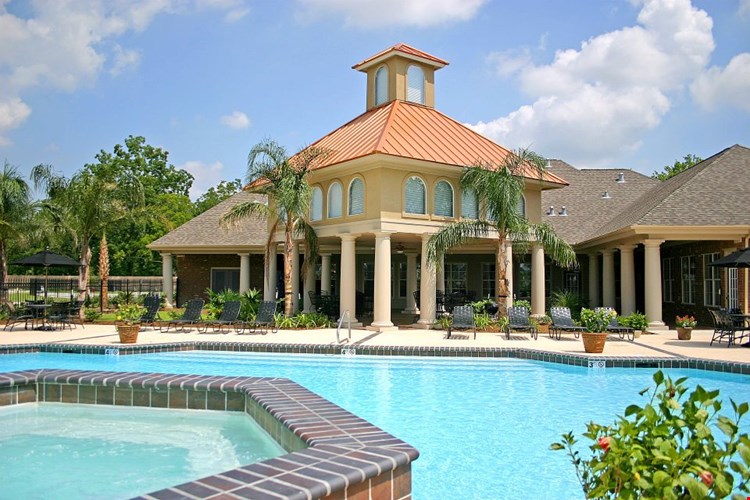 Apartments At The Village At Fountain Lake Gonzales