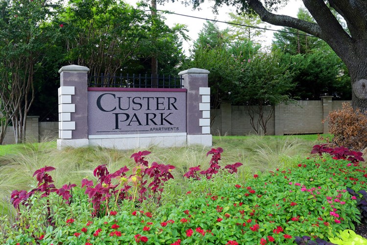 Custer Park Image 5