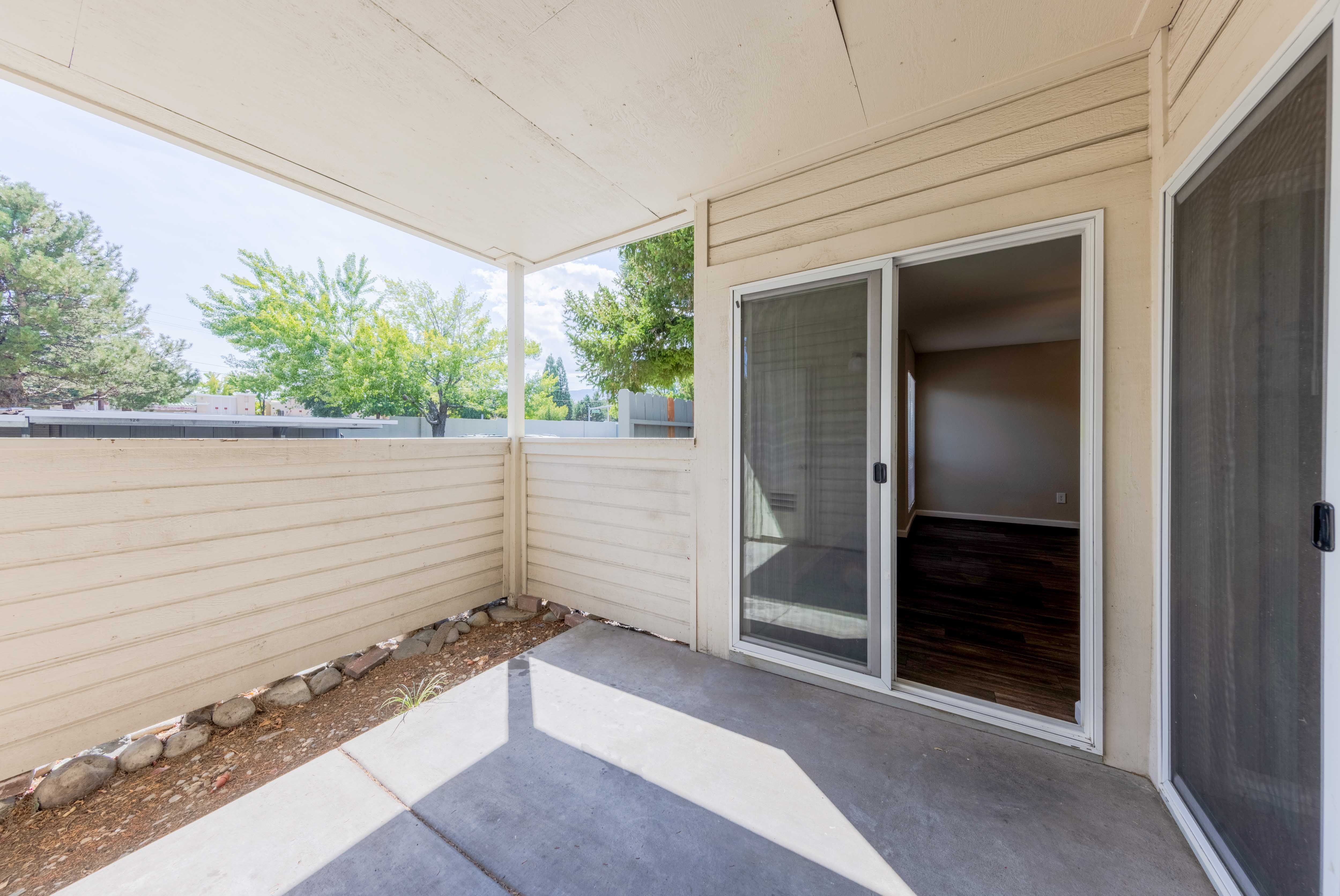 The Lodge at McCarran Ranch Apartment Homes Image 7