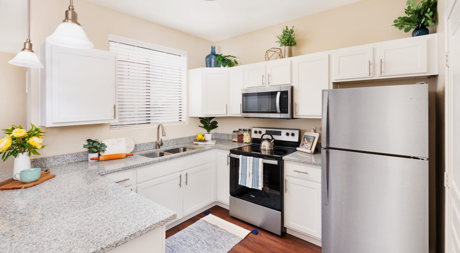 Broadstone Desert Sky Image 1