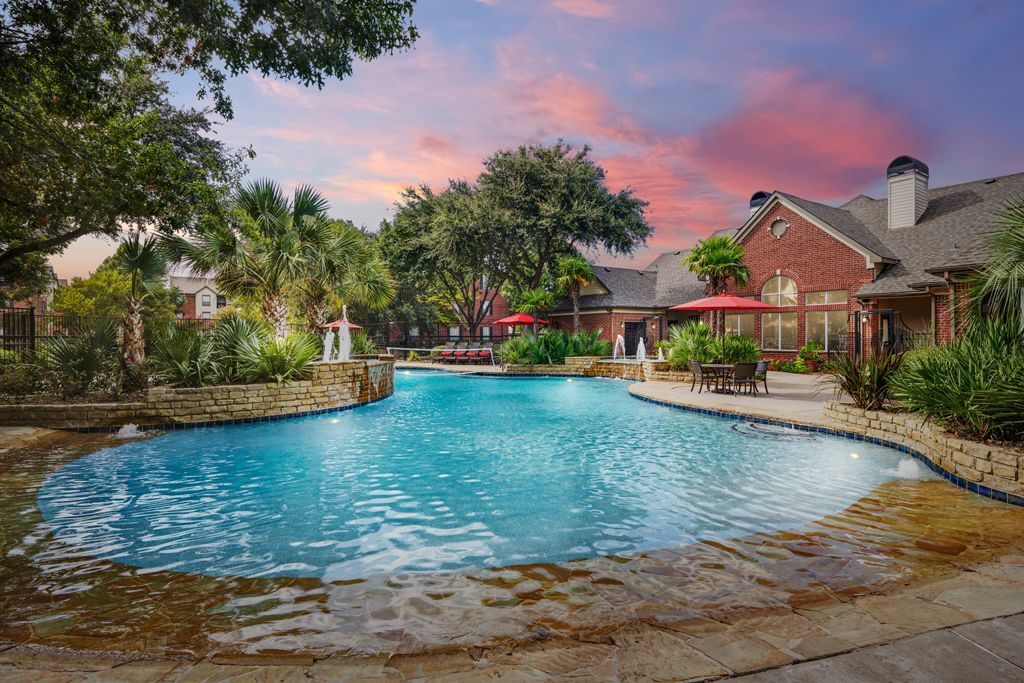 Camden Buckingham Image 22