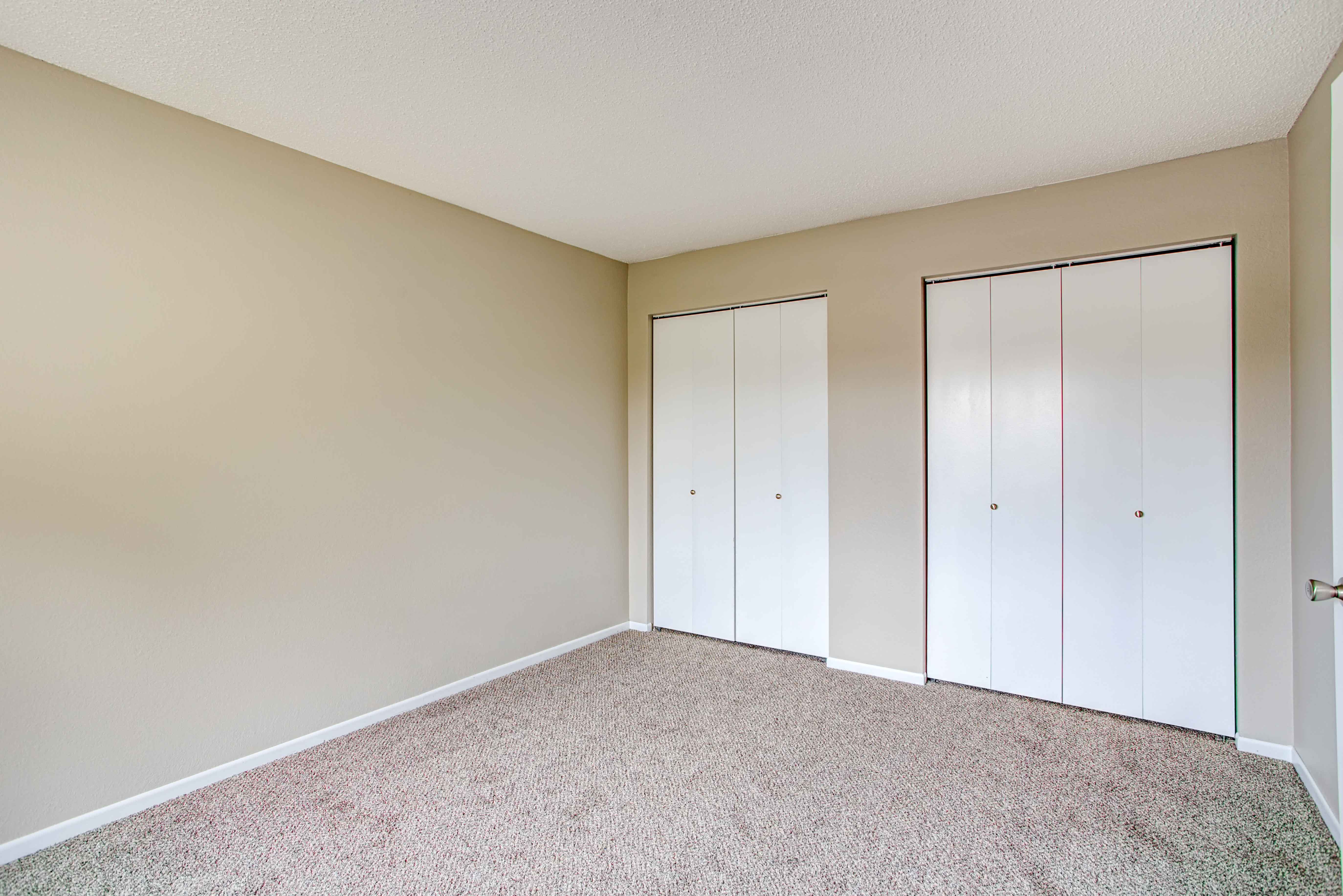 Deerfield Townhomes Image 19