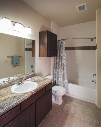 Crown Woods Image 23