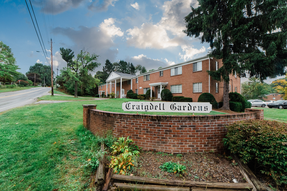 Craigdell Gardens Image 1