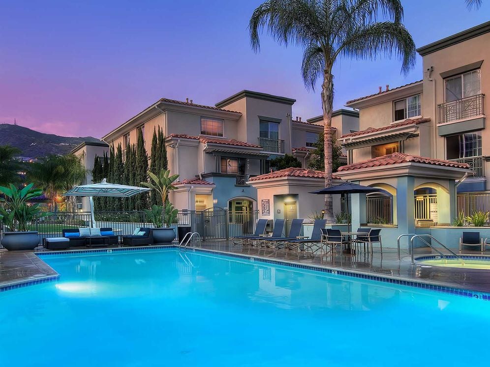 Swimming Pool with Sundeck