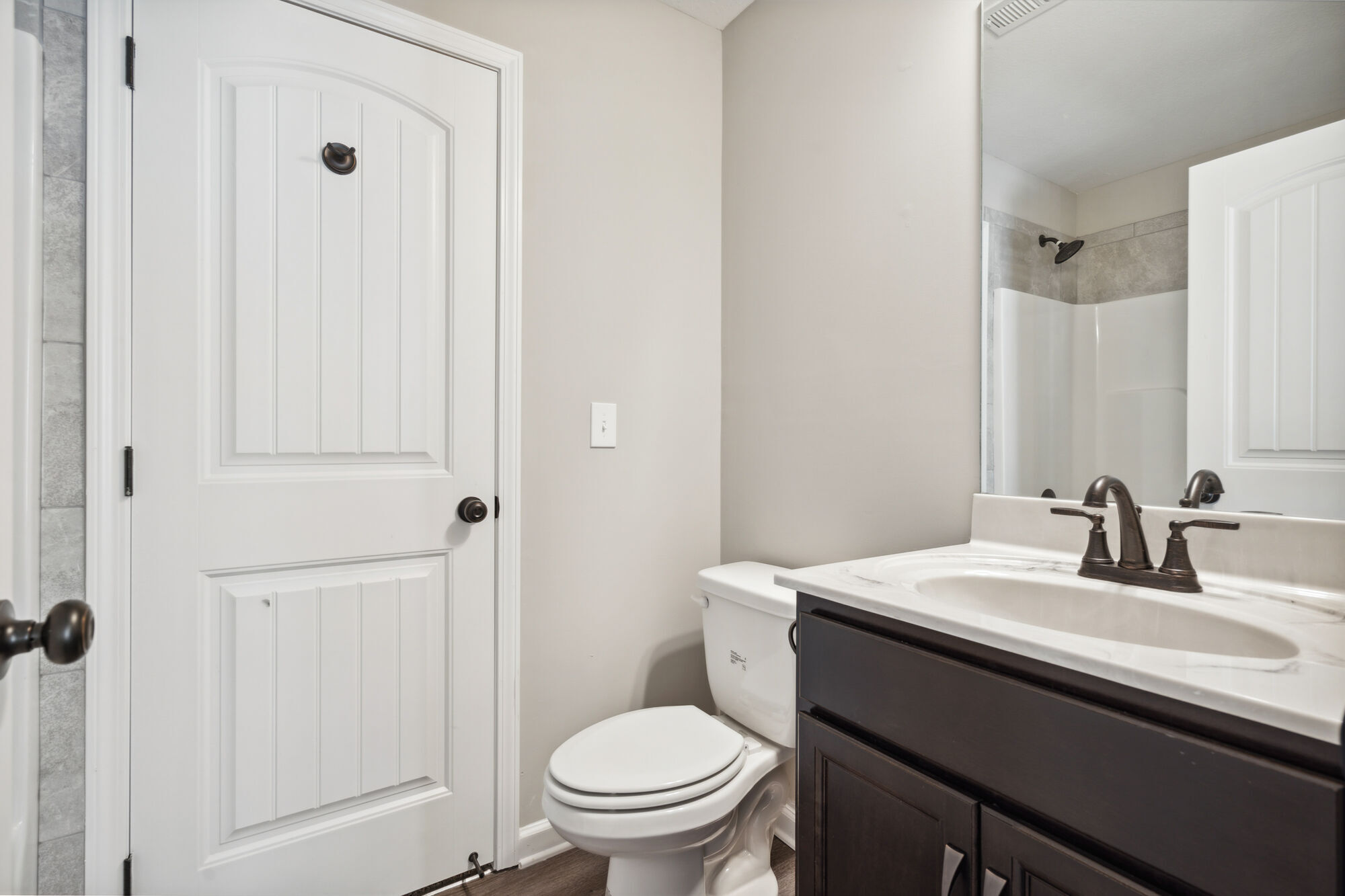 Center Pointe Townhomes Image 24