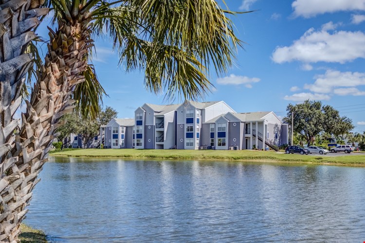 Ocean Pointe Image 19