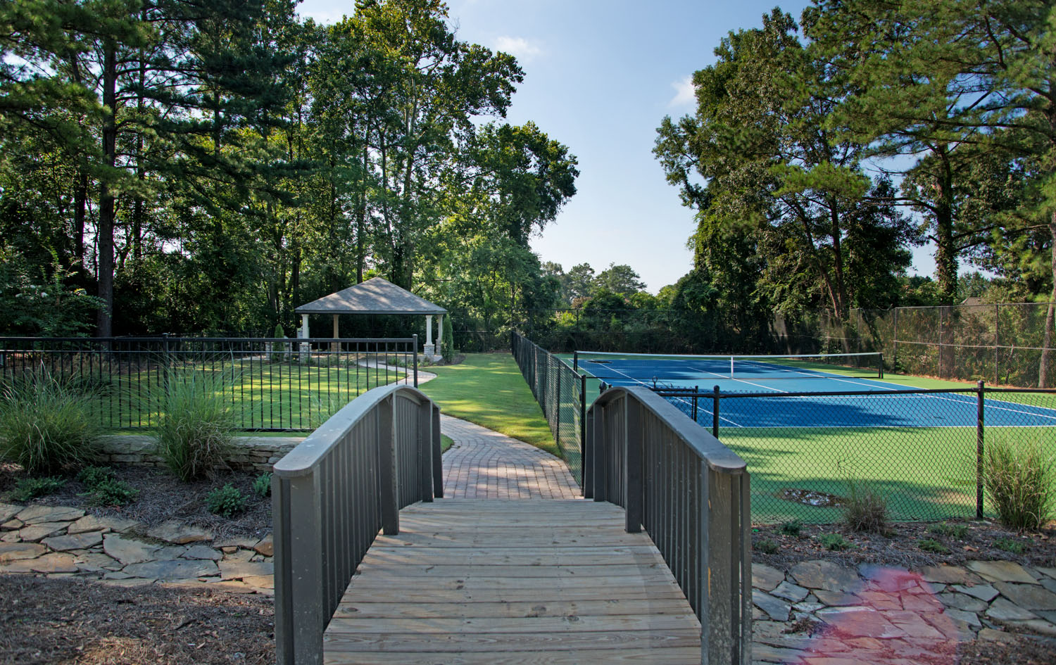 Branchwater Apartment Homes Image 4