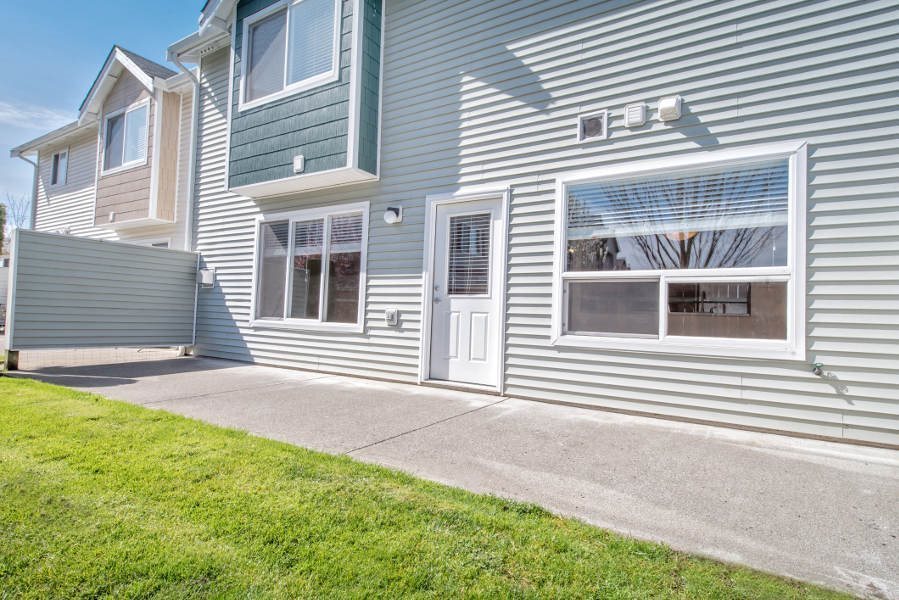 Townhomes at Mountain View  Image 9