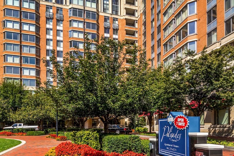 Palisades of Bethesda Image 24