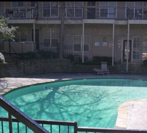 Vinings at Central Image 4