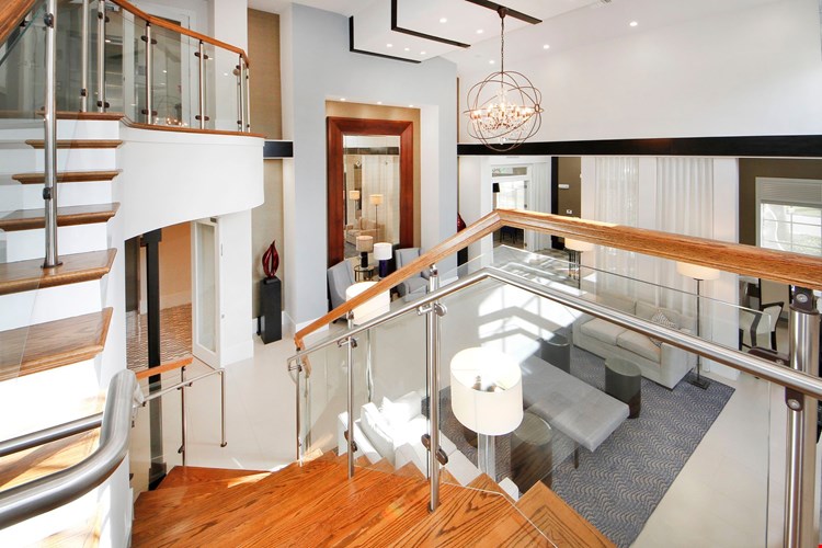 Barcelona Jupiter Image 3