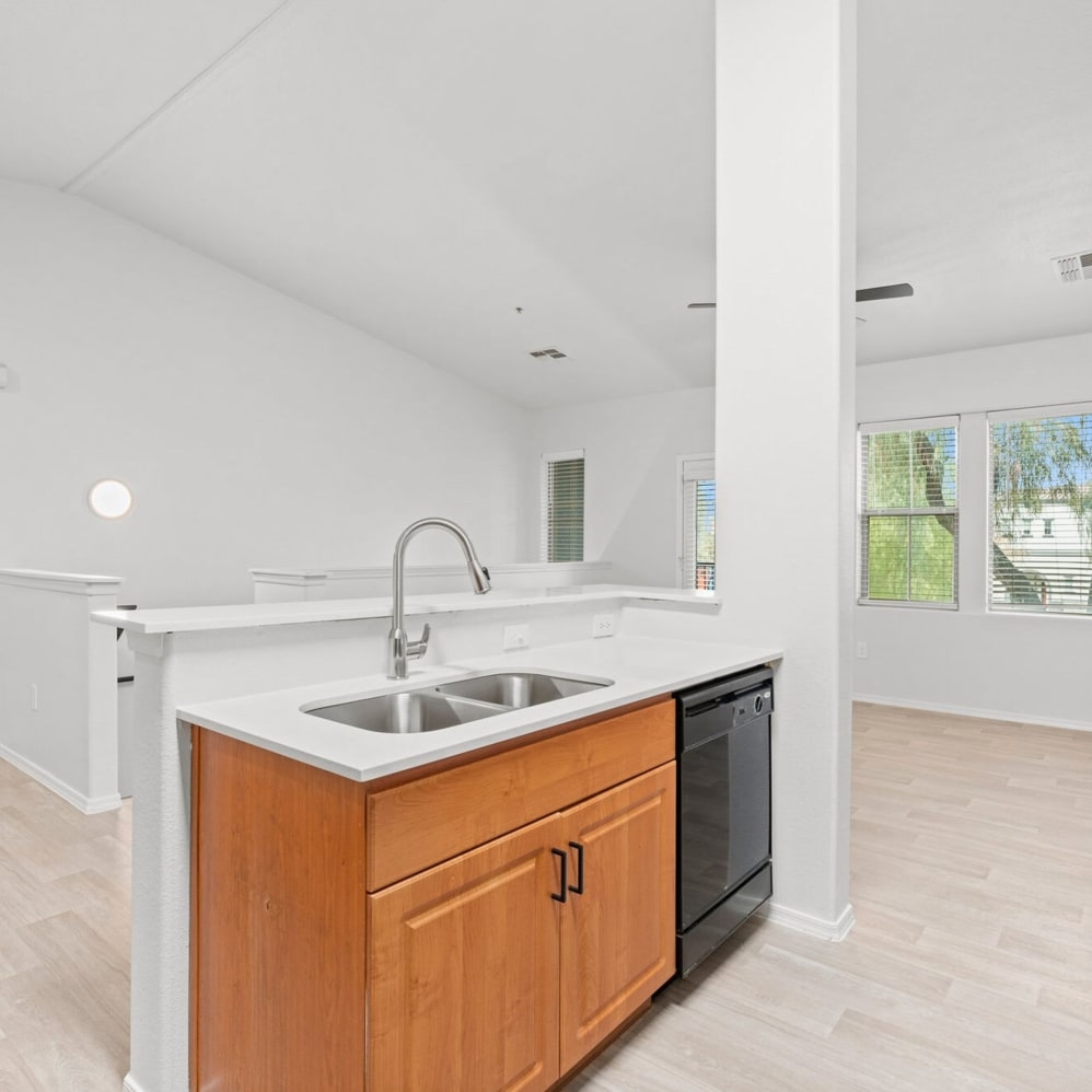 Townhomes at Kyrene Image 14
