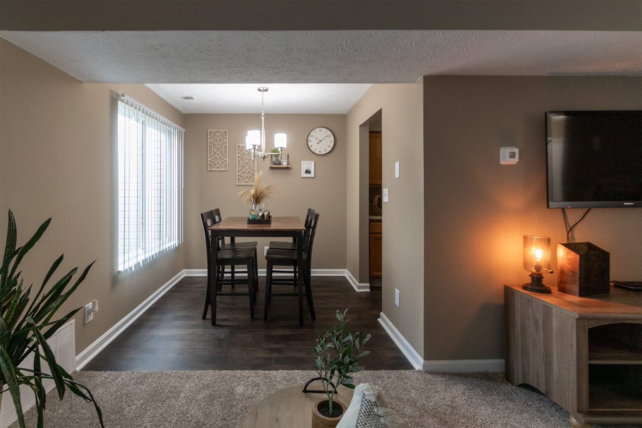 Deer Hill Image 27