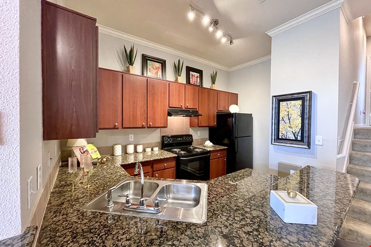 The Abbey at Stone Oak Image 2