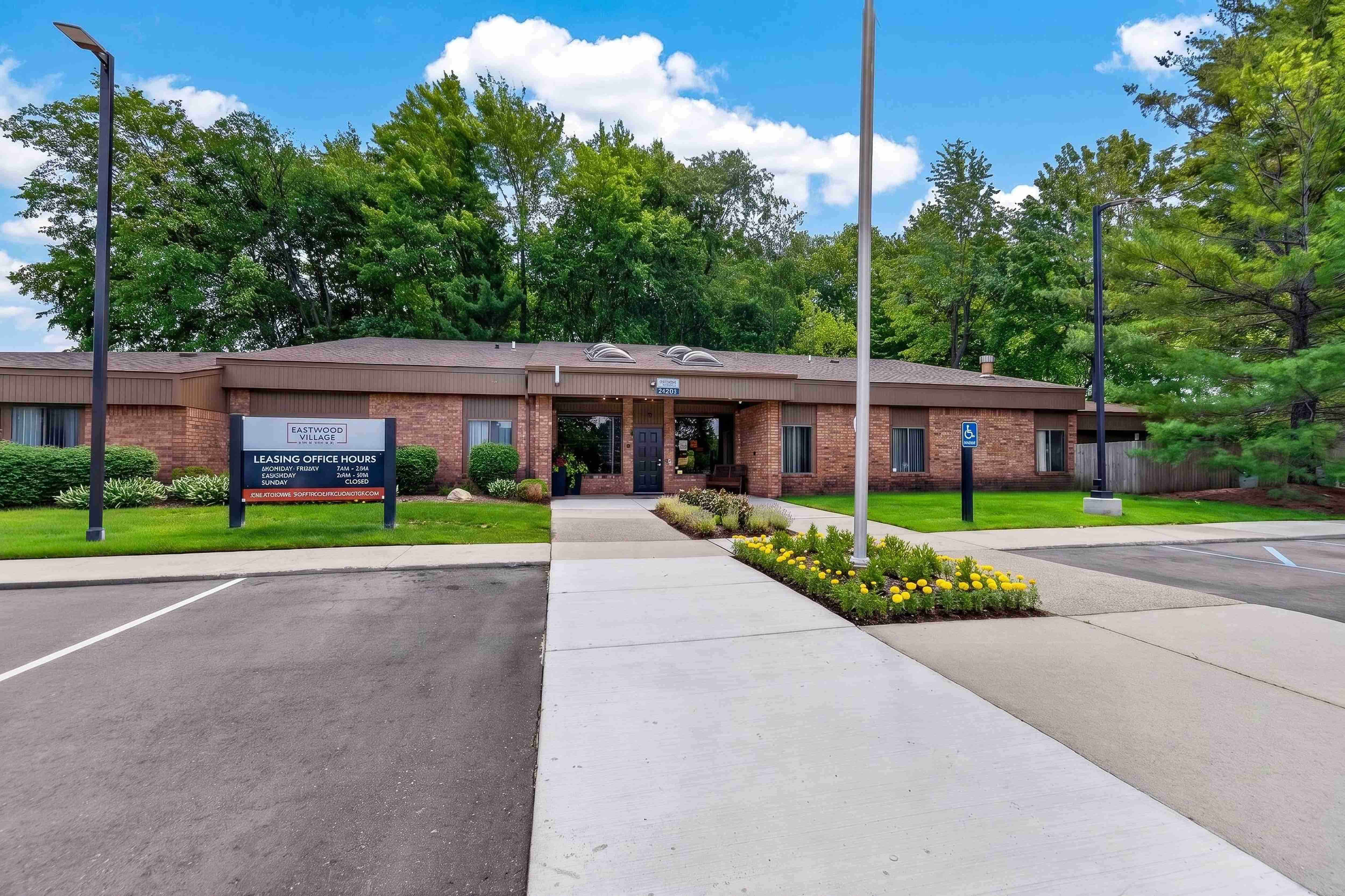 Residential Courtyard at Eastwood Village Apartments in Clinton Township, MI.