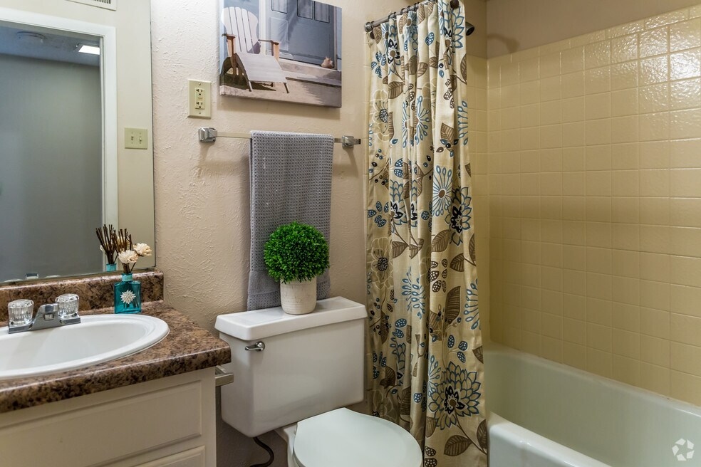 Pinebrook Pointe Image 11