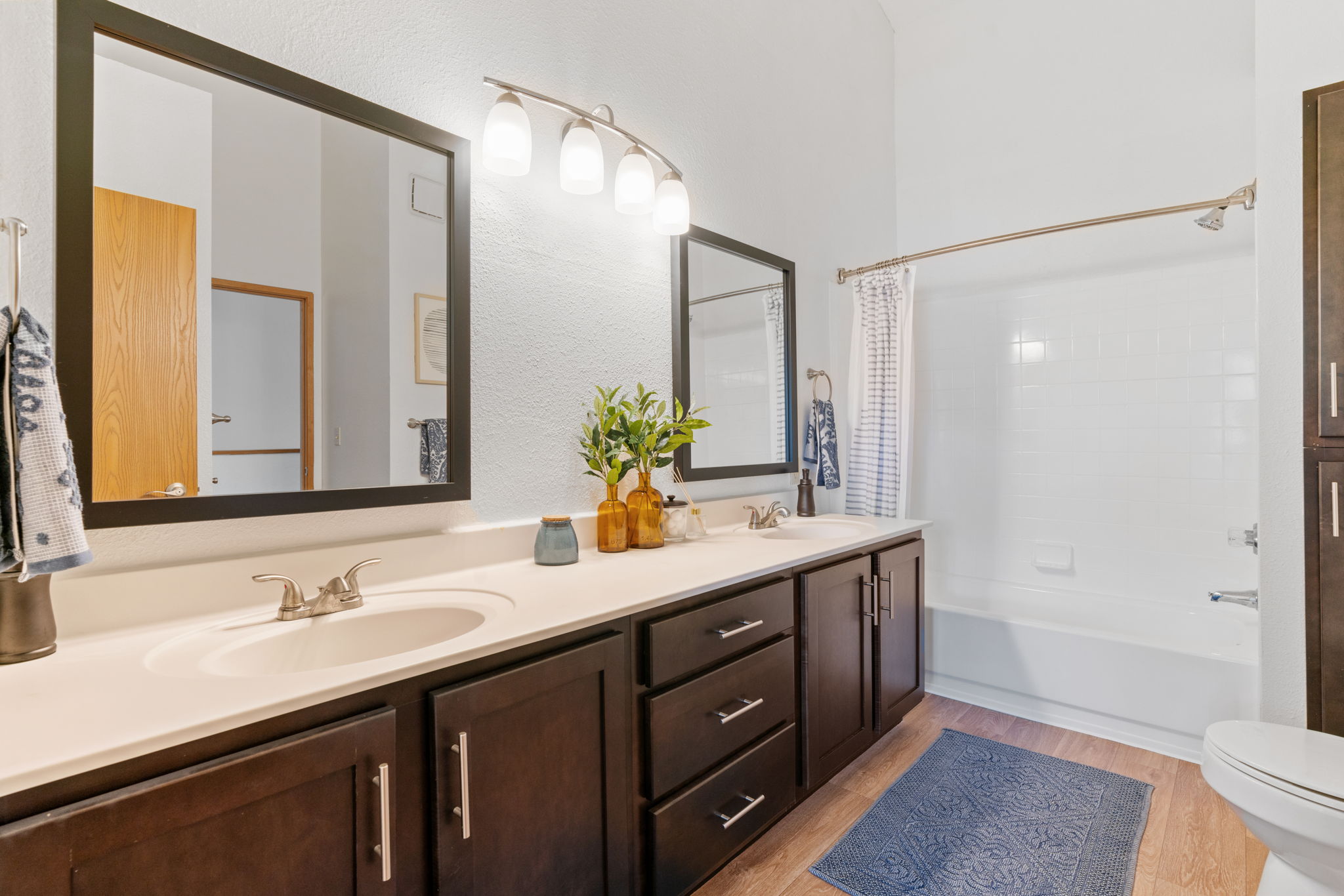 Bass Lake Hills Townhomes Image 17