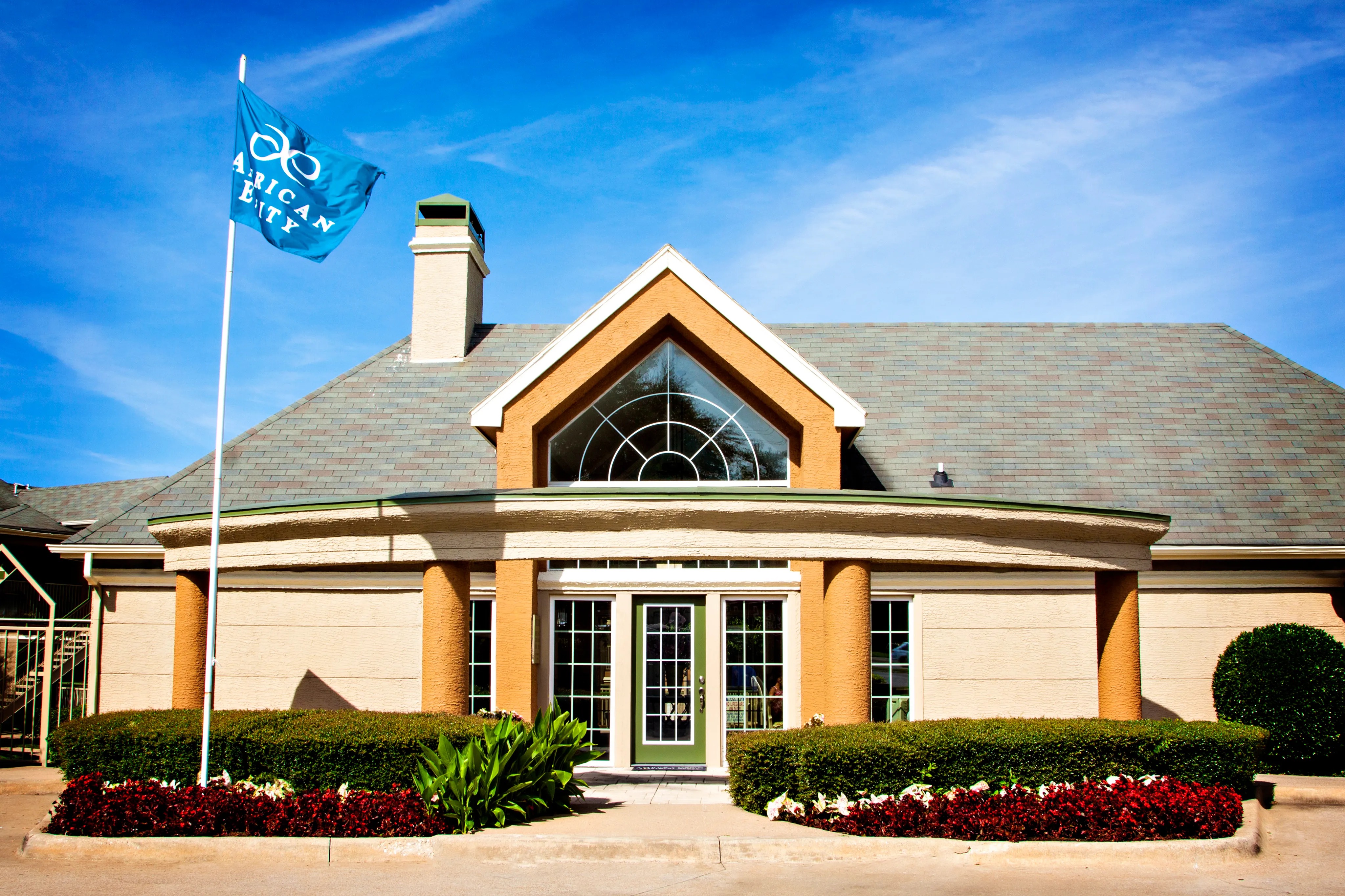 Amber Dawn Apartments Image 2