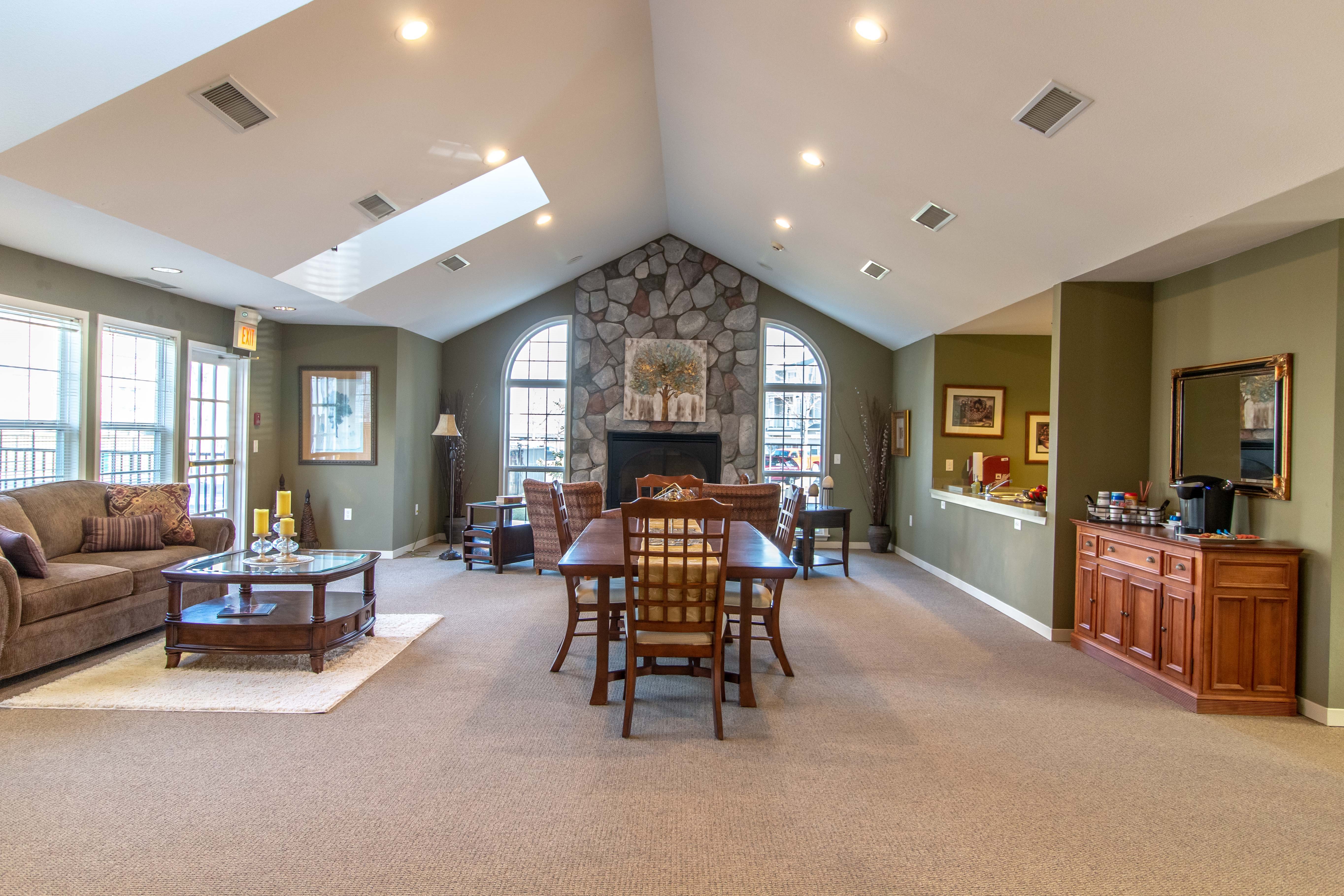 Fairfield Apartments and Condos Image 4