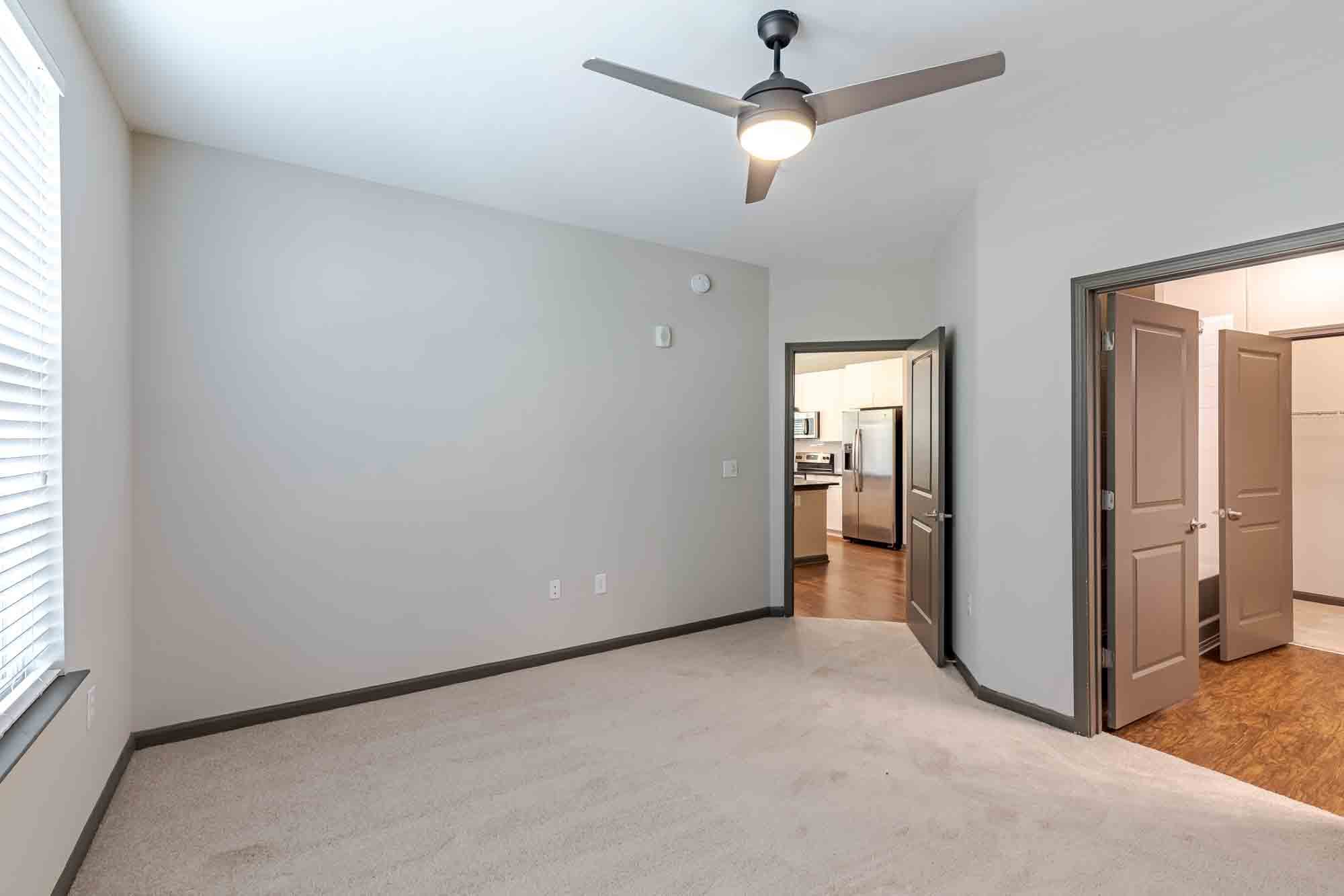 Bluebird Row Apartments Image 53