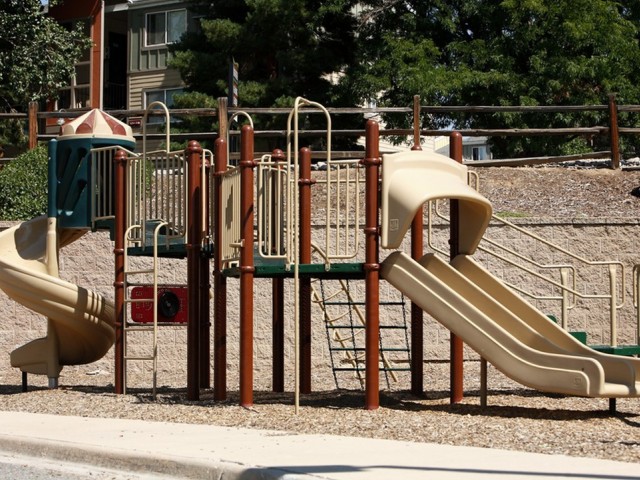 North Creek Apartments Image 9