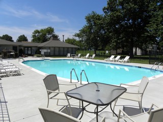 Tivoli Apartments Image 3