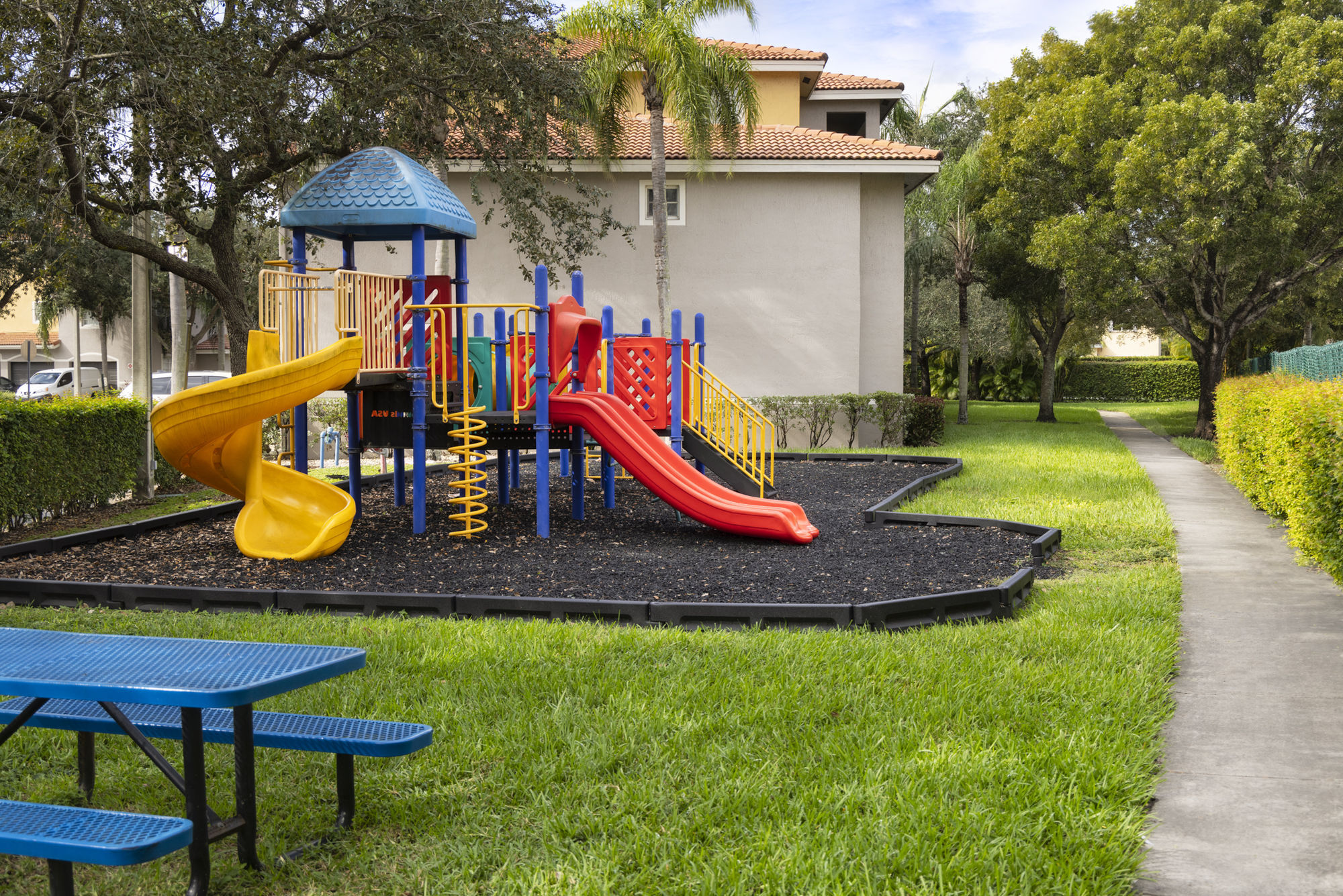 Camden Doral Image 28