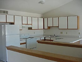 Fischer Heights Apartments Image 4