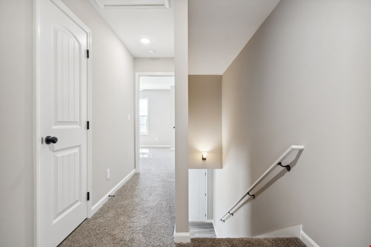 Center Pointe Townhomes Image 19