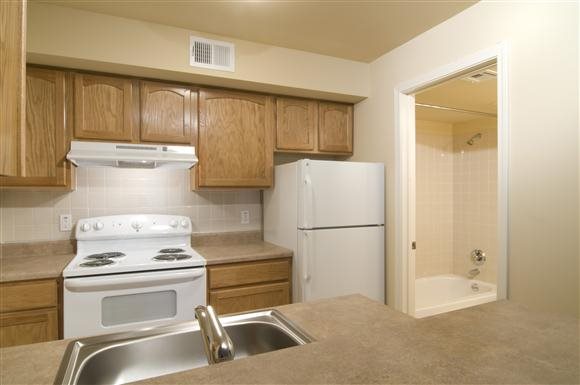 Longfellow Heights Image 11