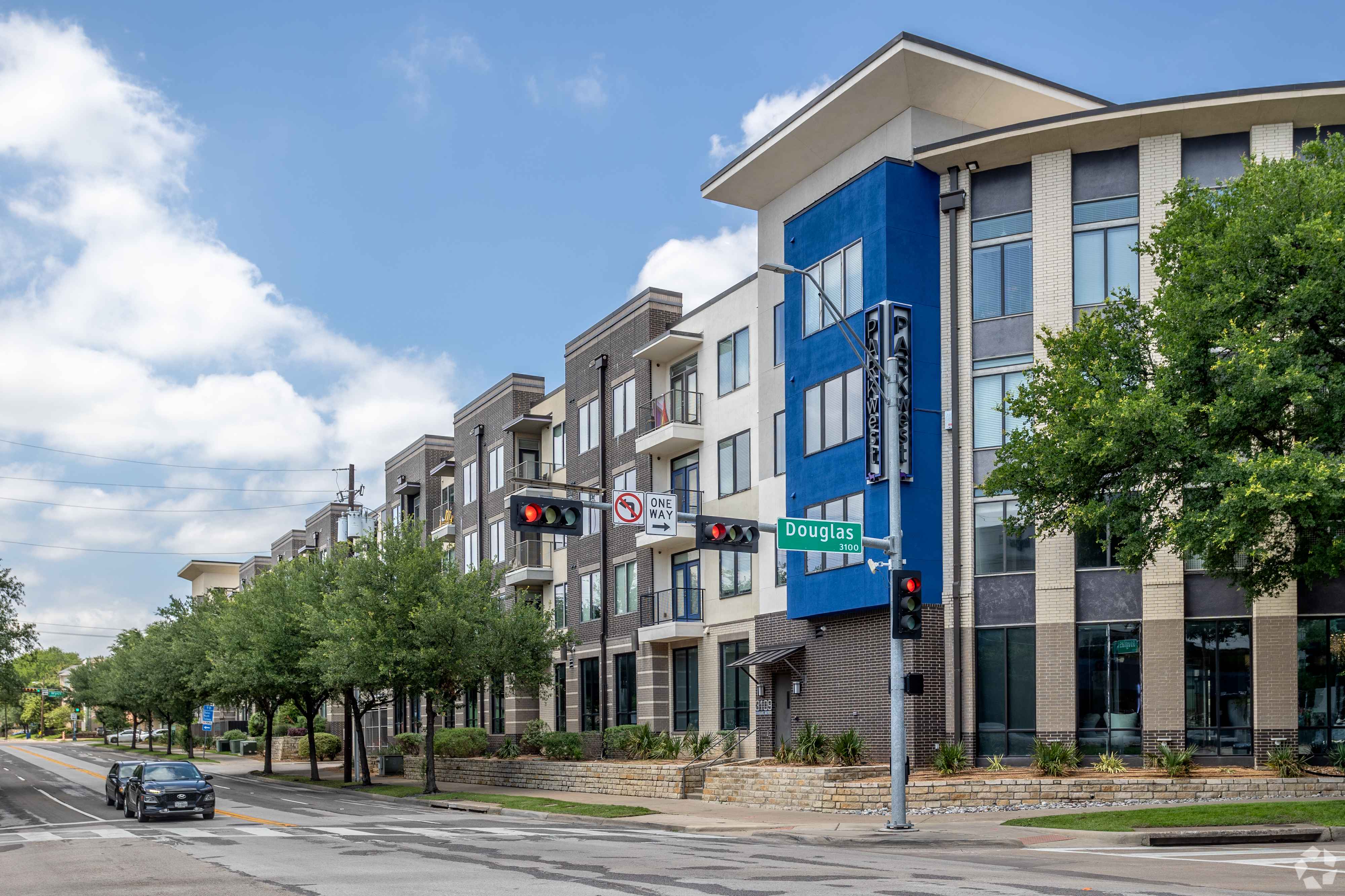 Park West Image 21