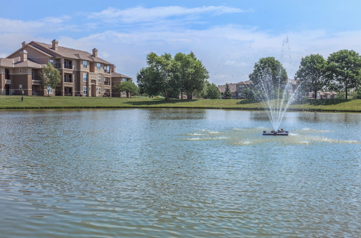 Stonepost at Lakeside Image 1