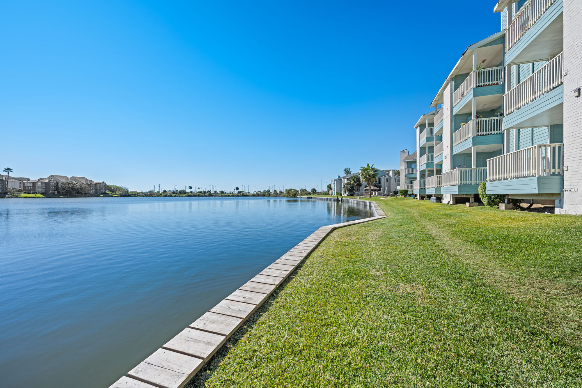 Lakeside at Campeche Image 263