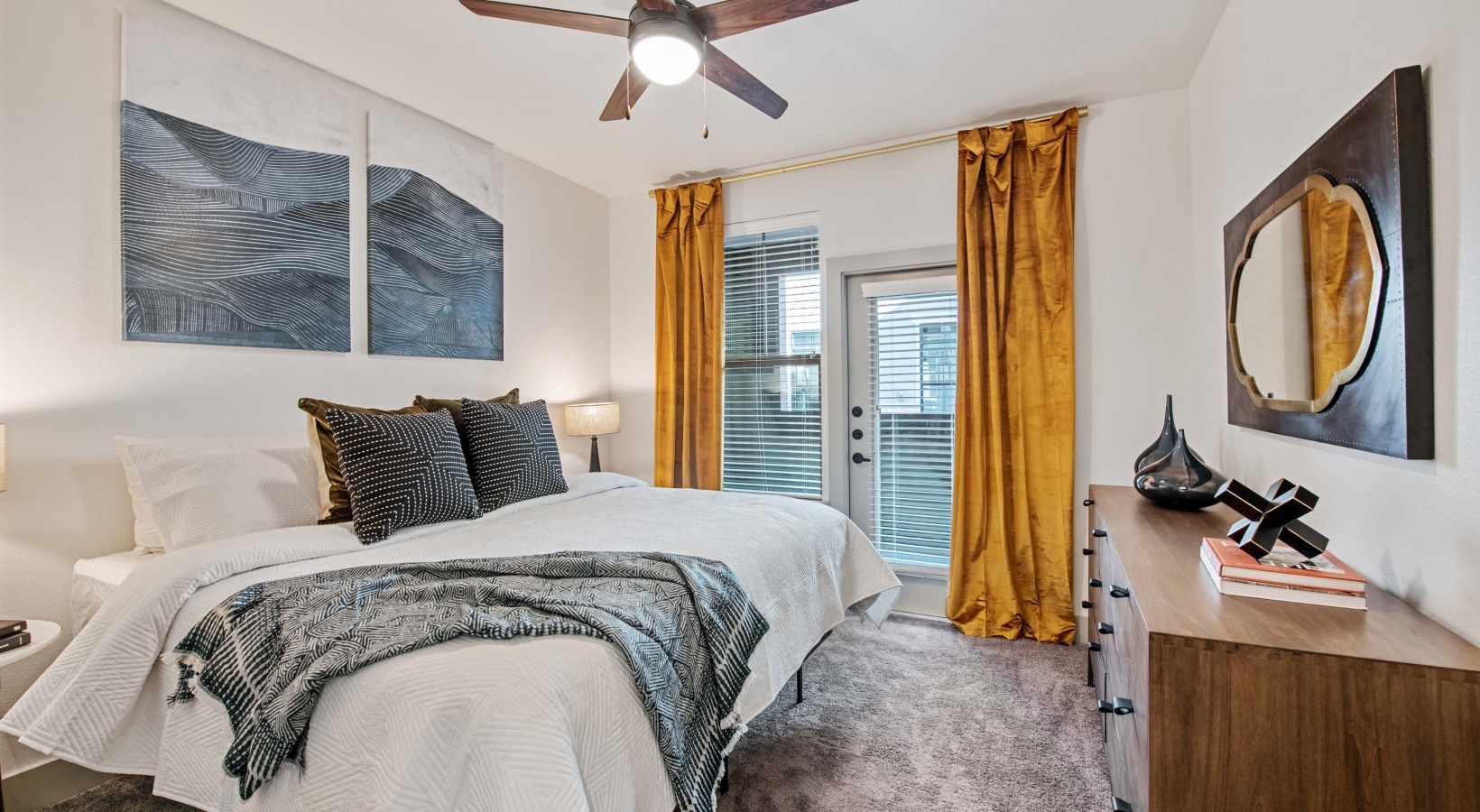 THE HUDSON ON 158 Image 7