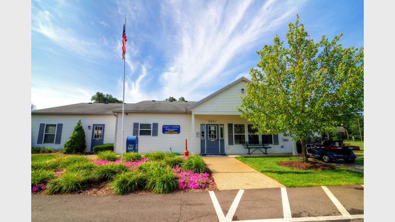 Coopers Landing Apartments Image 2